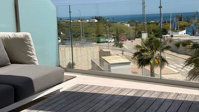 2 slaapkamer Penthouse te koop in Buenas Noches, Estepona met zwembad garage - € 399.000 (Ref: 9106236)
