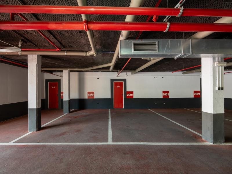 3 slaapkamer Appartement te huur in Marbella met zwembad garage - € 2.500 (Ref: 9113771)