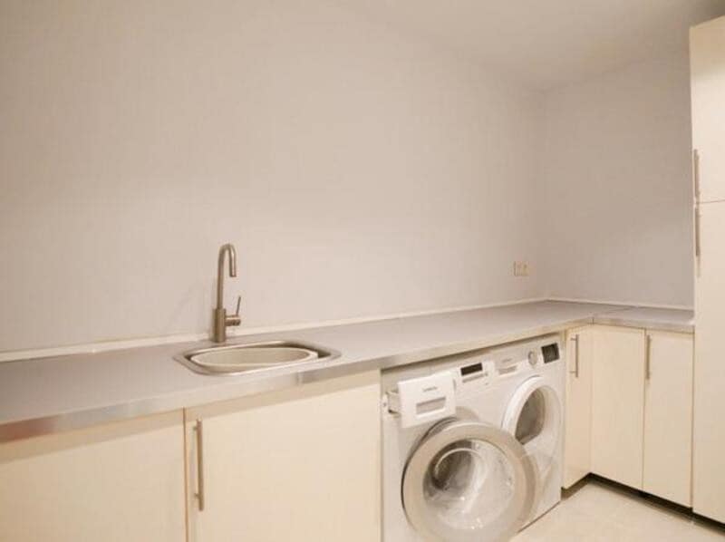 5 soveværelse Villa til leje i El Paraiso med swimmingpool garage - € 9.250 (Ref: 9113774)