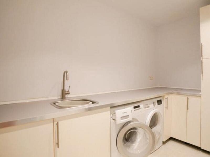 5 sypialnia Willa do wynajęcia w El Paraiso z basenem garażem - 9 250 € (Ref: 9113774)