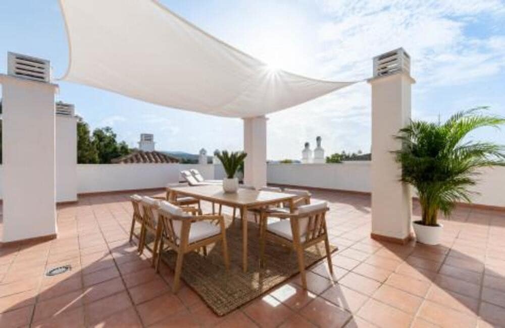 3 soveværelse Penthouse til salg i Marbella med swimmingpool garage - € 750.000 (Ref: 9113775)