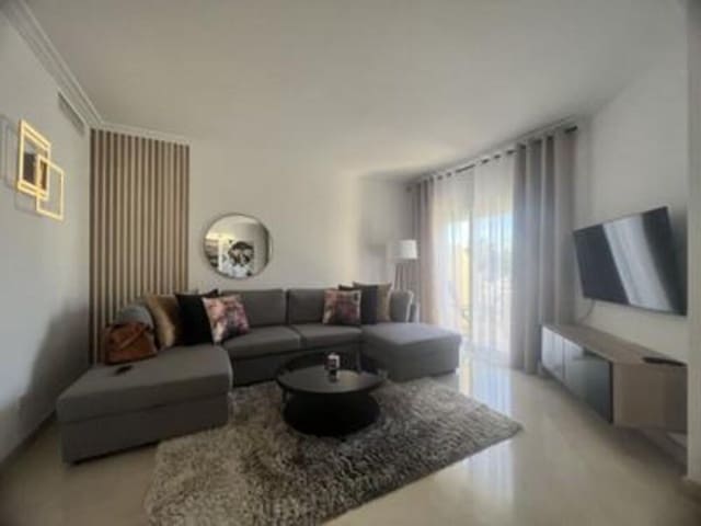 2 bedroom Penthouse for rent in La Quinta, Benahavís with pool garage - € 3,000 (Ref: 9126483)