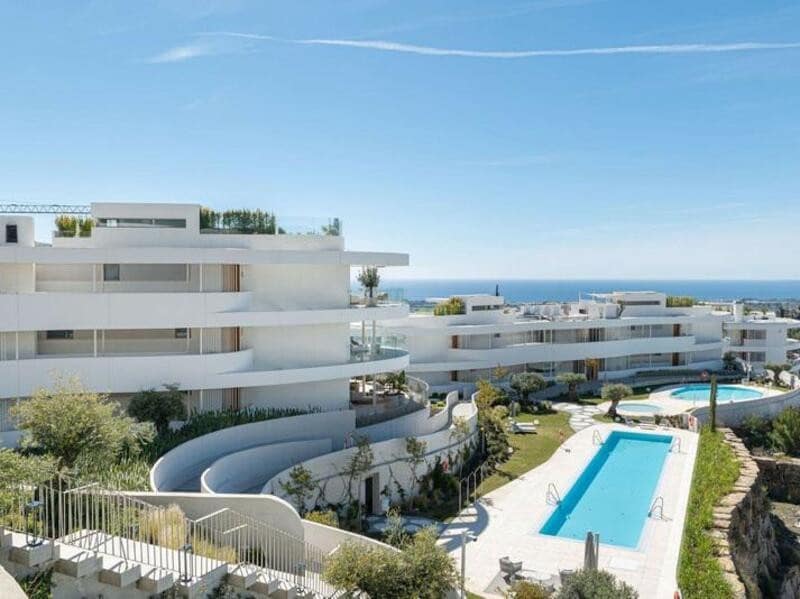 2 soveværelse Lejlighed til leje i La Quinta med swimmingpool garage - € 4.850 (Ref: 9129436)