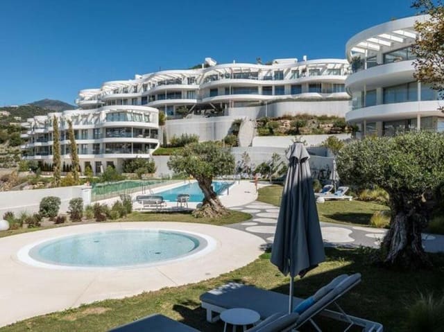 2 bedroom Apartment for rent in La Quinta, Benahavís with pool garage - € 4,850 (Ref: 9129436)