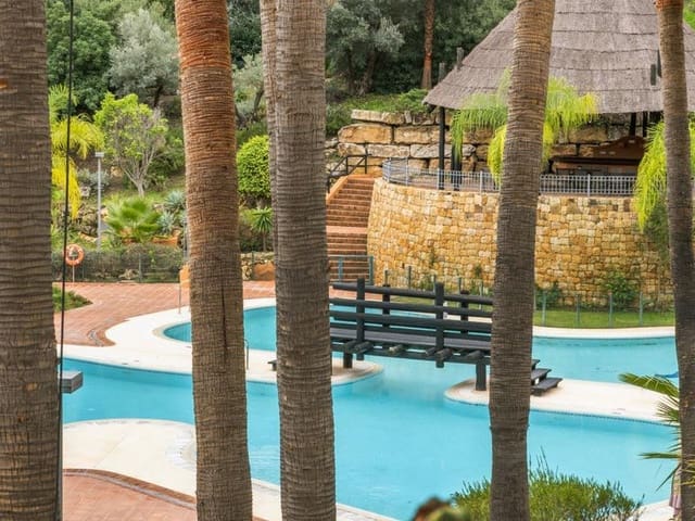 3 camera da letto Appartamento da affittare in Los Naranjos, Marbella con piscina garage - 3.500 € (Rif: 9129438)