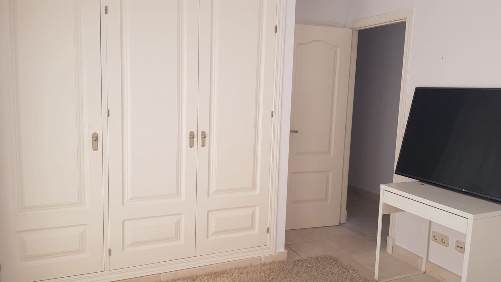 3 soveværelse Penthouse til salg i Estepona med swimmingpool garage - € 700.000 (Ref: 9132056)