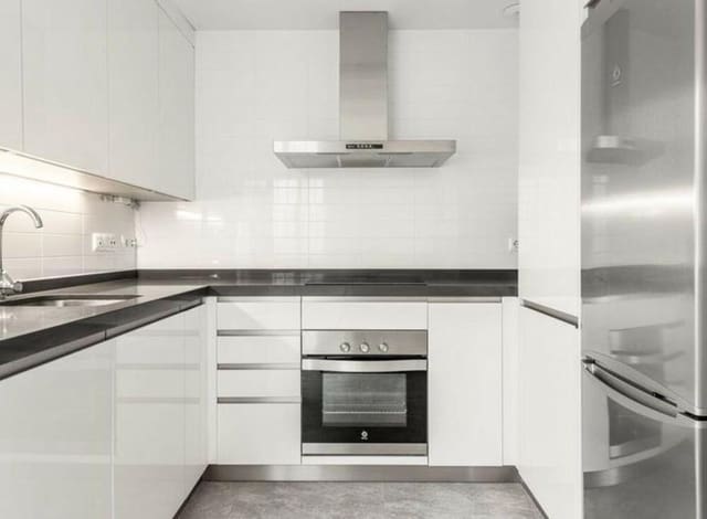 3 camera da letto Casa in vendita in La Dama de Noche - La Alzambra, Marbella con piscina garage - 535.000 € (Rif: 9133975)