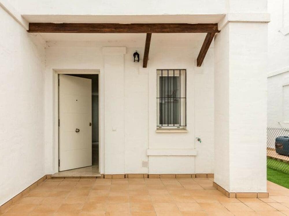 3 soverom Hus til salgs i Marbella med svømmebasseng garasje - € 535 000 (Ref: 9133975)