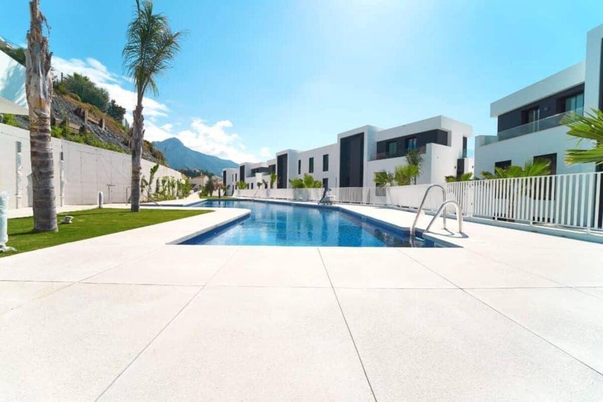 3 makuuhuone Huoneisto vuokrattavana paikassa Marbella mukana uima-altaan 
autotalli - 4 000 € (Ref: 9146709)