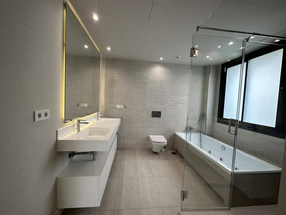 3 makuuhuone Huoneisto vuokrattavana paikassa Marbella mukana uima-altaan 
autotalli - 4 000 € (Ref: 9146709)