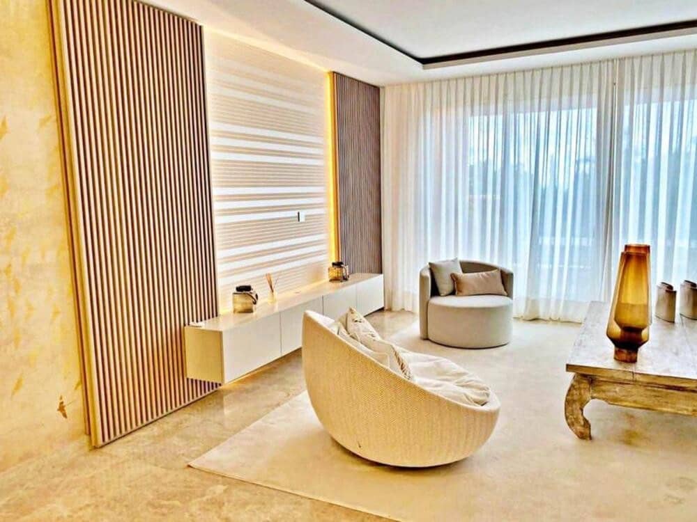 2 soveværelse Penthouse til leje i Marbella med swimmingpool garage - € 3.750 (Ref: 9159235)