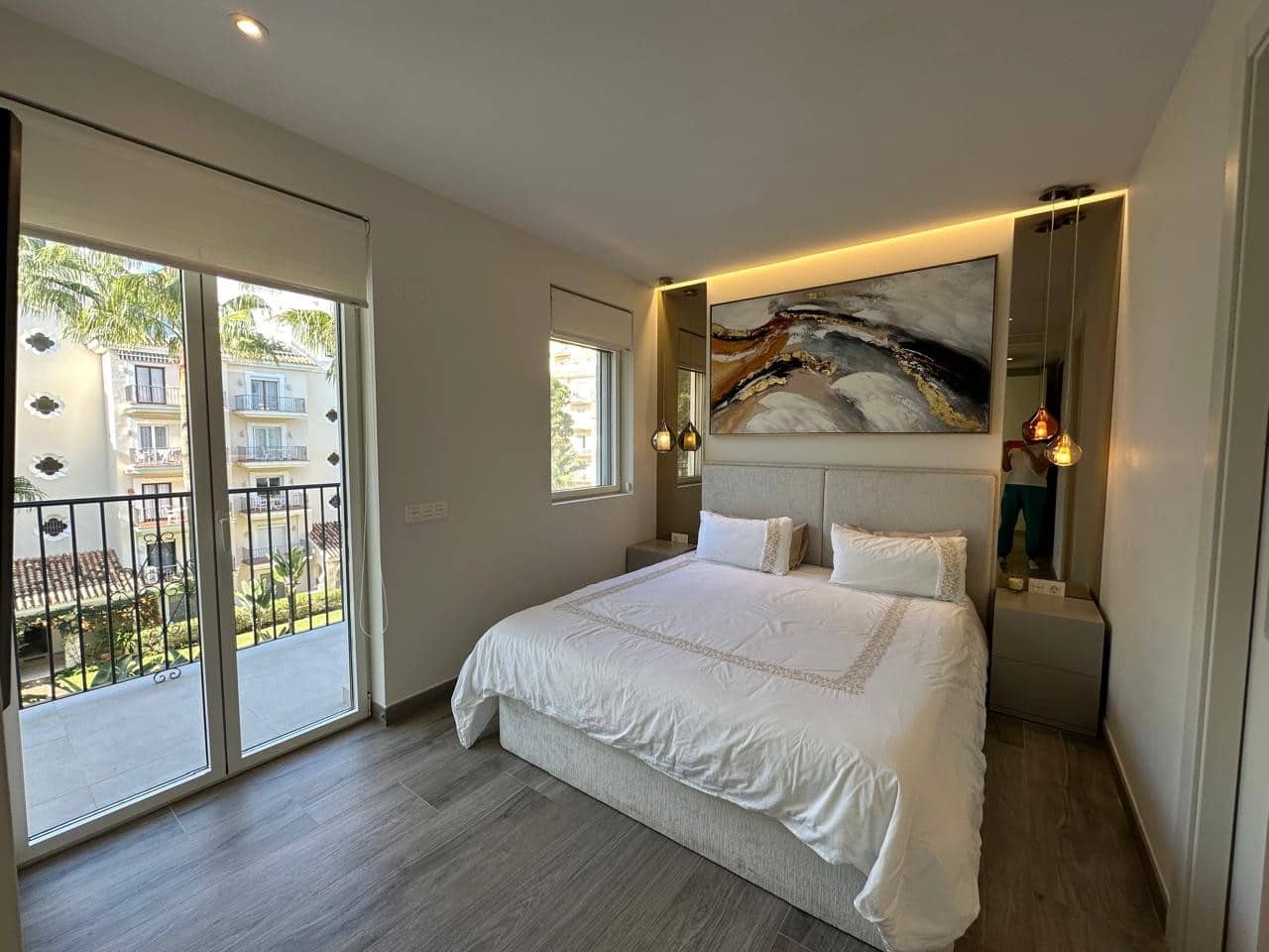3 soverom Leilighet til leie i Marbella med svømmebasseng garasje - € 5 000 (Ref: 9159236)