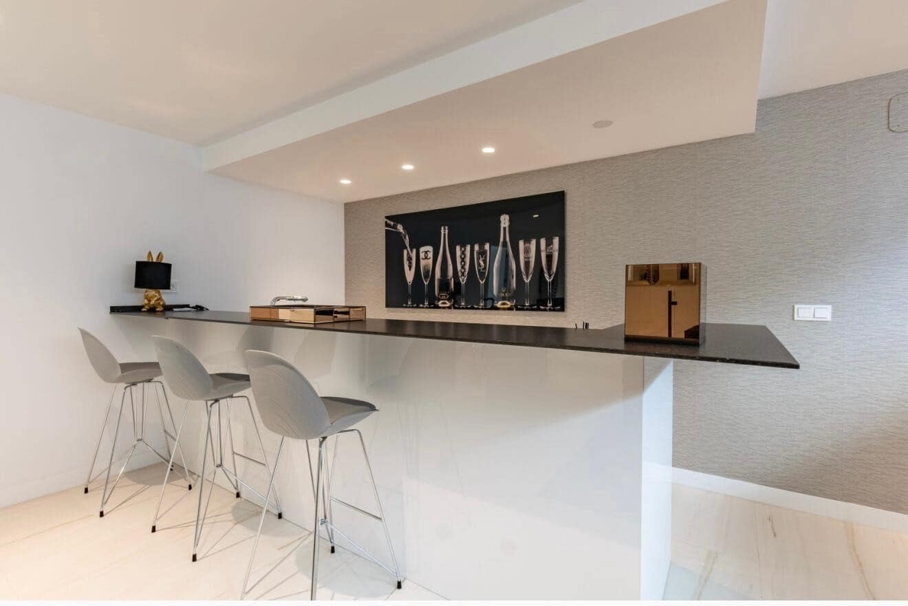 5 soverom Villa til leie i San Pedro de Alcantara med svømmebasseng garasje - € 12 000 (Ref: 9159237)