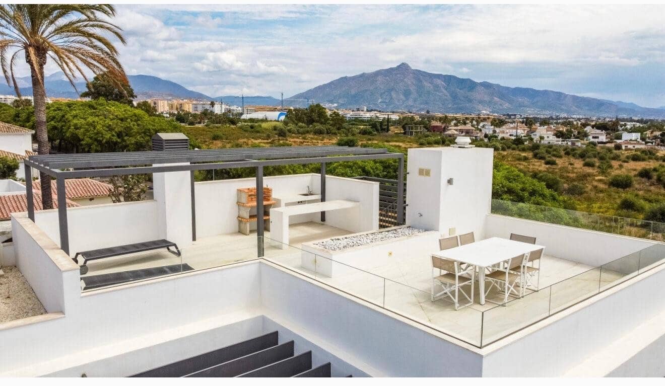 5 soverom Villa til leie i San Pedro de Alcantara med svømmebasseng garasje - € 12 000 (Ref: 9159237)