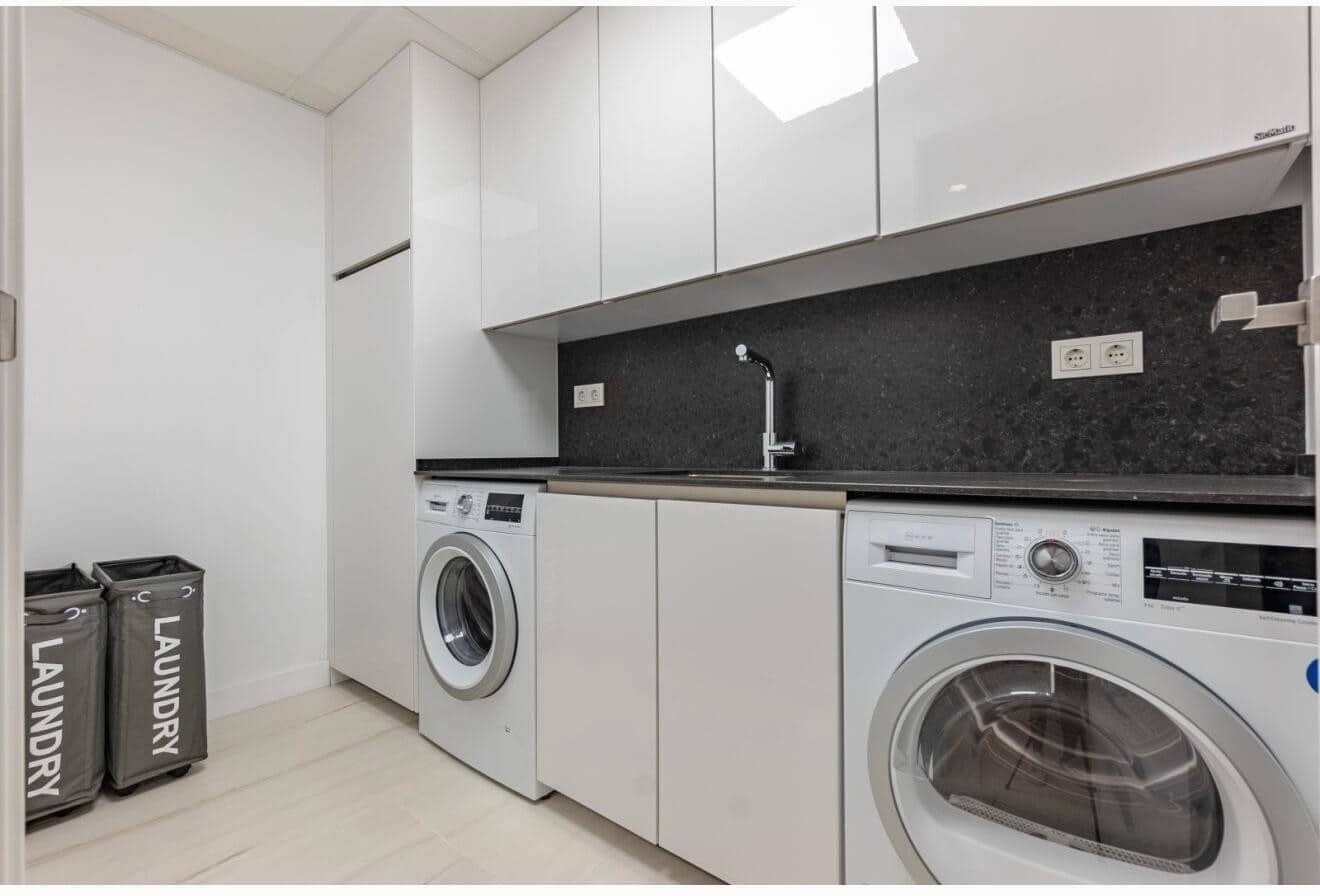 5 soverom Villa til leie i San Pedro de Alcantara med svømmebasseng garasje - € 12 000 (Ref: 9159237)