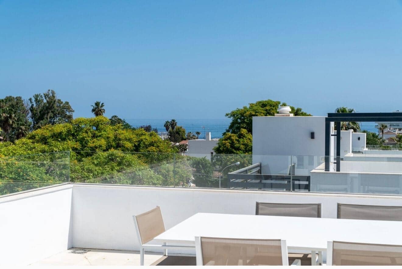 5 soverom Villa til leie i San Pedro de Alcantara med svømmebasseng garasje - € 12 000 (Ref: 9159237)