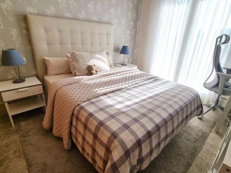 3 soveværelse Semi-Rækkehus til leje i Marbella med swimmingpool garage - € 3.800 (Ref: 9160758)