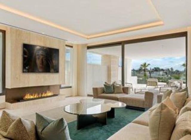 4 sovrum Lägenhet till salu i Lomas De Marbella, Marbella med pool garage - 6 500 000 € (Ref: 9160759)