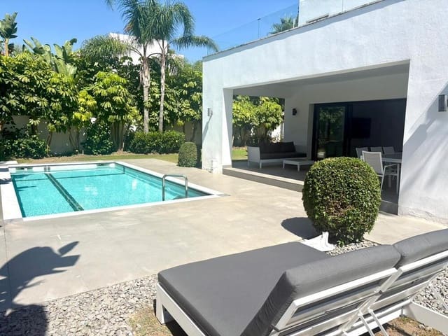 5 makuuhuone Huvila vuokrattavana paikassa Paraiso - Barronal, Estepona mukana uima-altaan - 10 000 € (Ref: 9165467)