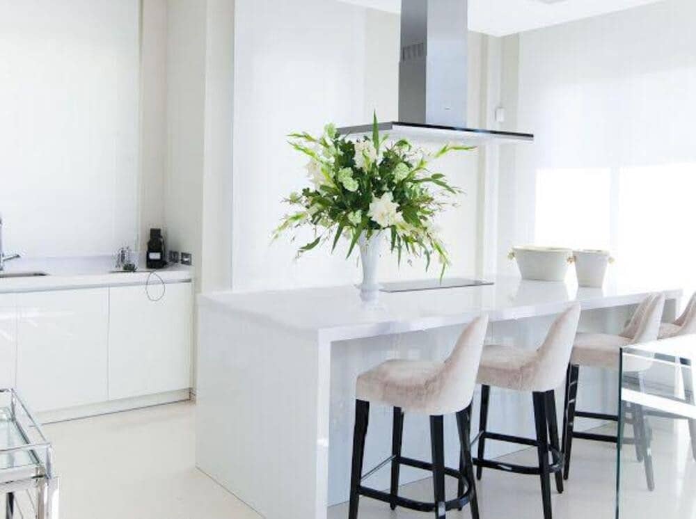 6 soveværelse Villa til leje i Marbella med swimmingpool garage - € 12.000 (Ref: 9165468)