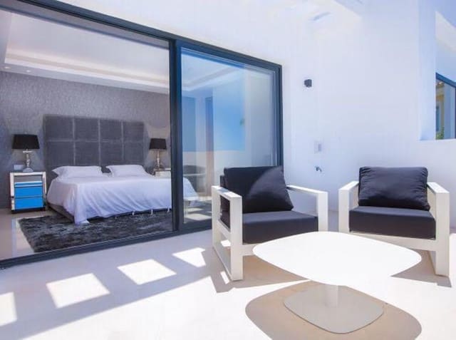 6 sypialnia Willa do wynajęcia w El Rosario, Marbella z basenem garażem - 12 000 € (Ref: 9165468)