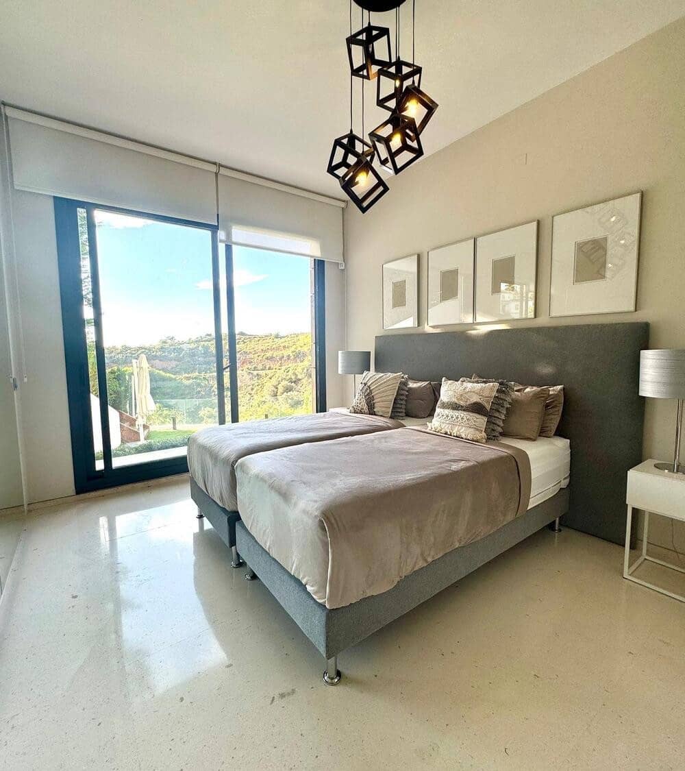 6 soveværelse Villa til leje i Marbella med swimmingpool garage - € 12.000 (Ref: 9165468)