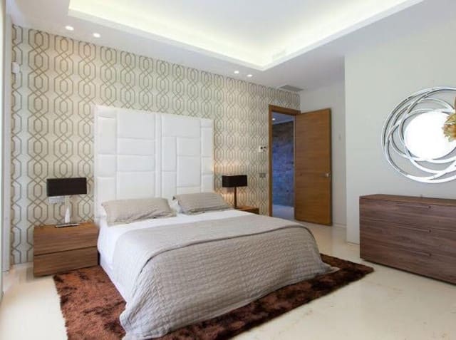 6 sypialnia Willa do wynajęcia w El Rosario, Marbella z basenem garażem - 12 000 € (Ref: 9165468)