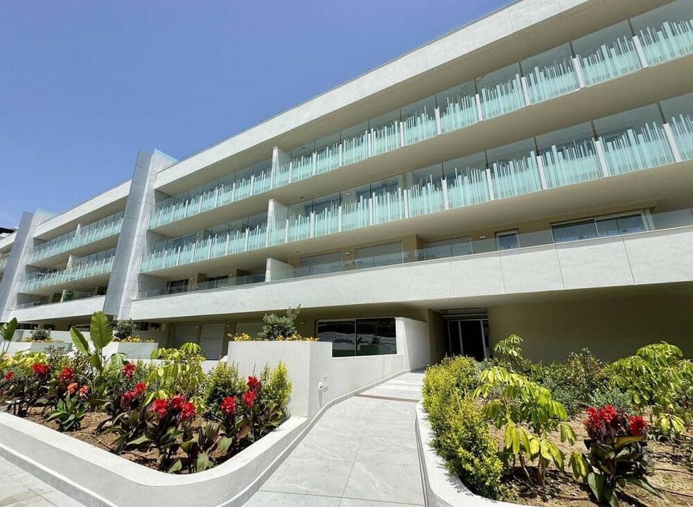 Commercial for rent in San Pedro de Alcantara - € 2,500 (Ref: 9171099)
