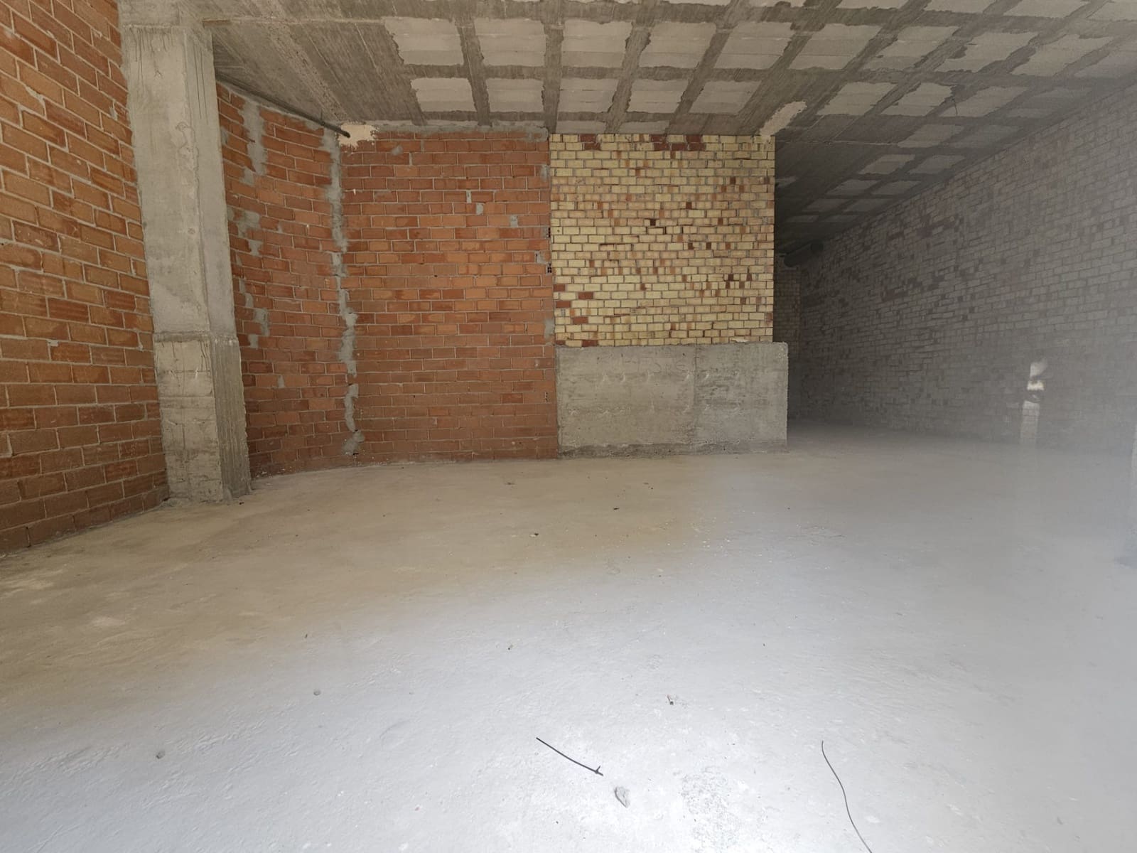 Commercial for rent in San Pedro de Alcantara - € 2,500 (Ref: 9171099)