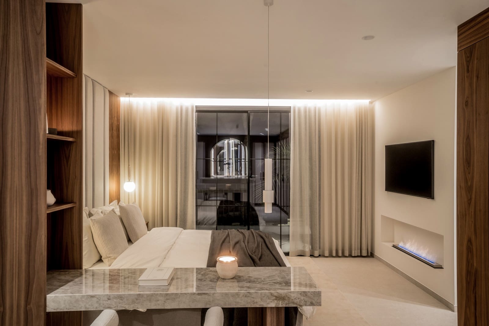 5 soveværelse Semi-Rækkehus til salg i Marbella med swimmingpool garage - € 2.595.000 (Ref: 9171102)