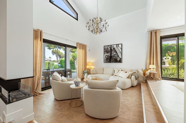 4 sypialnia Willa na sprzedaż w Los Naranjos, Marbella z basenem garażem - 2 700 000 € (Ref: 9171103)