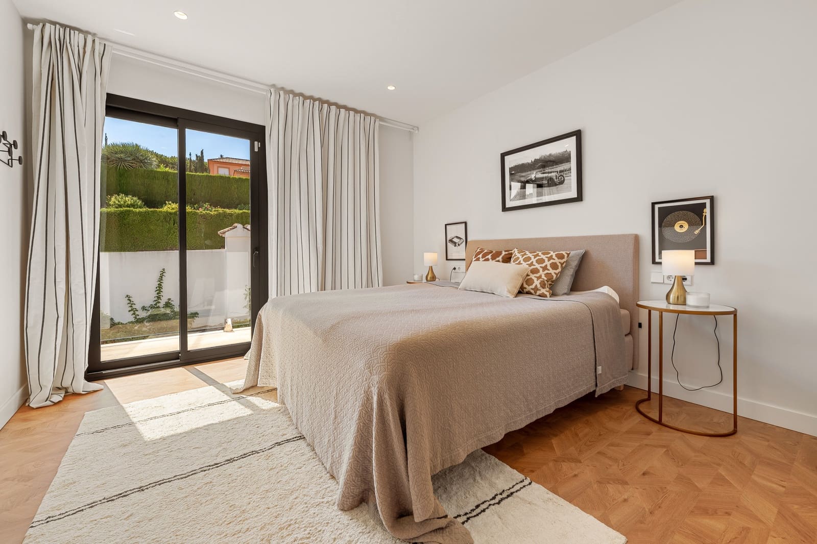 4 Zimmer Villa zu verkaufen in Marbella mit Pool Garage - 2.700.000 € (Ref: 9171103)