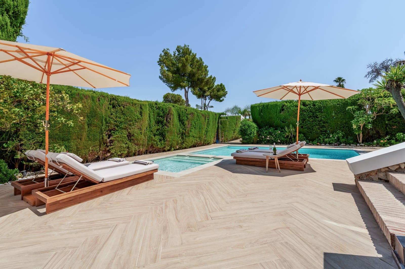 4 Zimmer Villa zu verkaufen in Marbella mit Pool Garage - 2.700.000 € (Ref: 9171103)