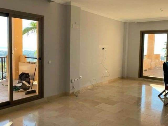 3 camera da letto Appartamento da affittare in El Paraíso, Benahavís con piscina garage - 4.000 € (Rif: 9176123)