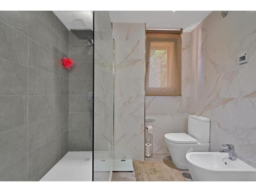 3 soveværelse Lejlighed til salg i Los Flamingos med swimmingpool garage - € 750.000 (Ref: 9176125)