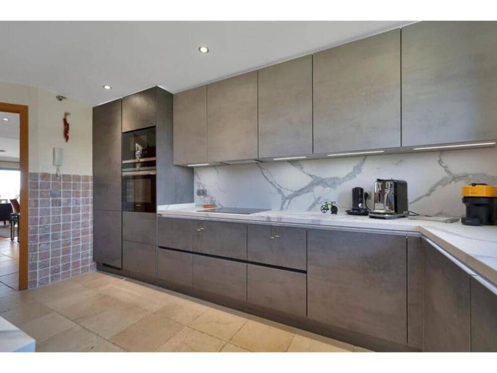 3 soveværelse Lejlighed til salg i Los Flamingos med swimmingpool garage - € 750.000 (Ref: 9176125)