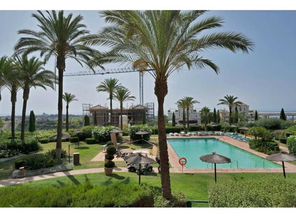 3 soveværelse Lejlighed til salg i Los Flamingos med swimmingpool garage - € 750.000 (Ref: 9176125)