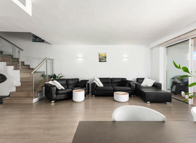 4 sypialnia Dom na sprzedaż w La Quinta, Benahavís z garażem - 799 000 € (Ref: 9177175)