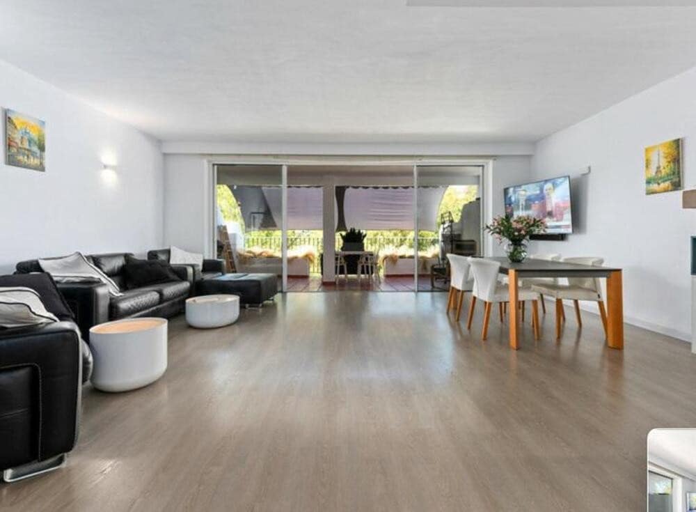 4 sypialnia Dom na sprzedaż w La Quinta z garażem - 799 000 € (Ref: 9177175)