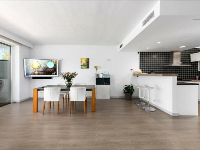 4 sypialnia Dom na sprzedaż w La Quinta, Benahavís z garażem - 799 000 € (Ref: 9177175)