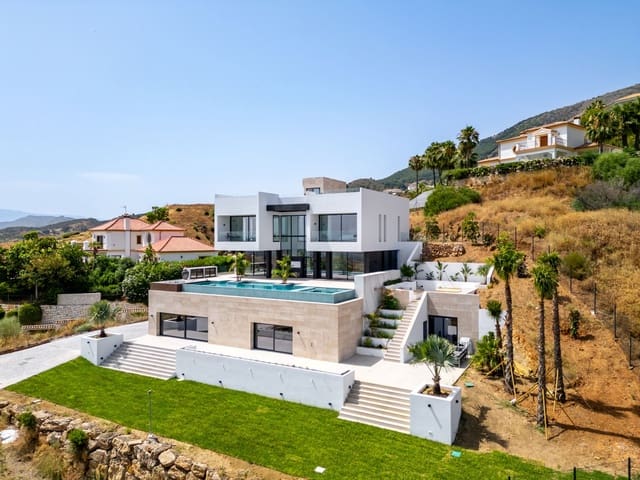5 makuuhuone Huvila vuokrattavana paikassa Valtocado, Mijas mukana uima-altaan 
autotalli - 16 000 € (Ref: 9180760)