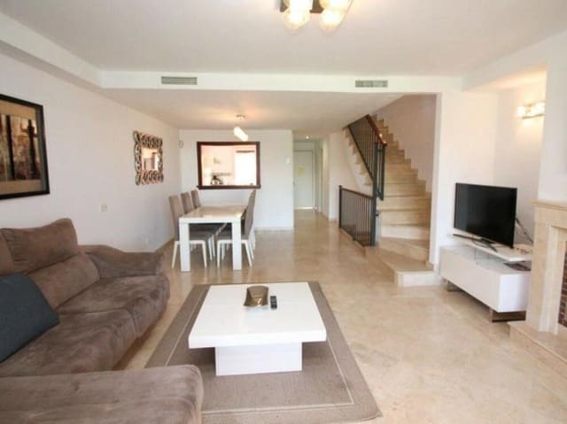 4 soverom Hus til salgs i Cabopino - Artola, Marbella med svømmebasseng garasje - € 495 000 (Ref: 9180761)