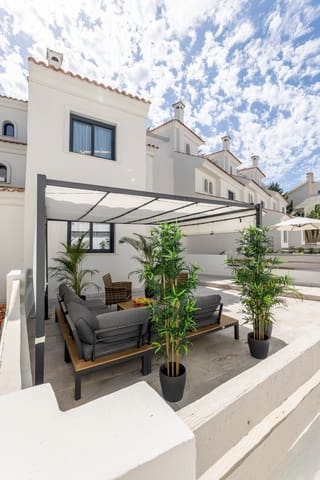 3 makuuhuone Omakotitalo vuokrattavana paikassa Paraiso - Barronal, Estepona mukana uima-altaan 
autotalli - 3 750 € (Ref: 9183235)