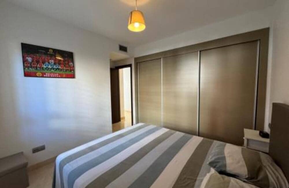 4 sypialnia Apartament na sprzedaż w Los Arqueros z basenem garażem - 925 000 € (Ref: 9184991)