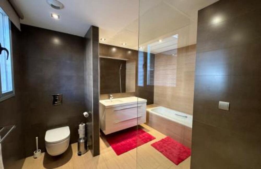 4 sypialnia Apartament na sprzedaż w Los Arqueros z basenem garażem - 925 000 € (Ref: 9184991)