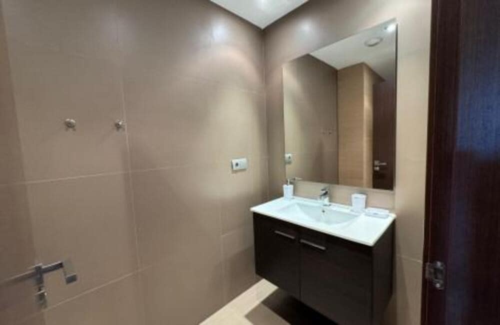 4 sypialnia Apartament na sprzedaż w Los Arqueros z basenem garażem - 925 000 € (Ref: 9184991)