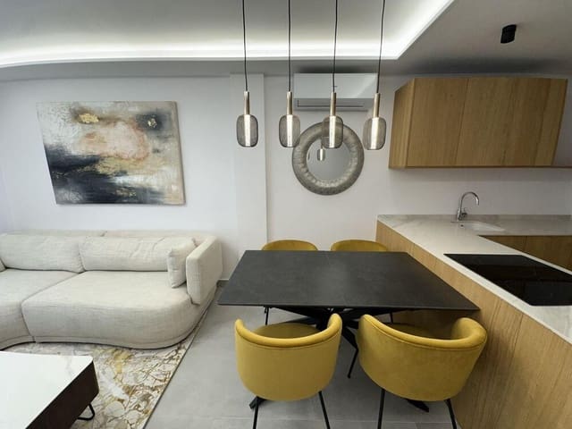 3 soverom Leilighet til leie i La Carolina - Guadalpín, Marbella med svømmebasseng garasje - € 3 100 (Ref: 9186622)