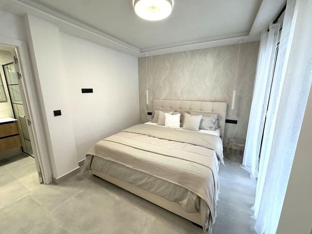 3 soverom Leilighet til leie i La Carolina - Guadalpín, Marbella med svømmebasseng garasje - € 3 100 (Ref: 9186622)