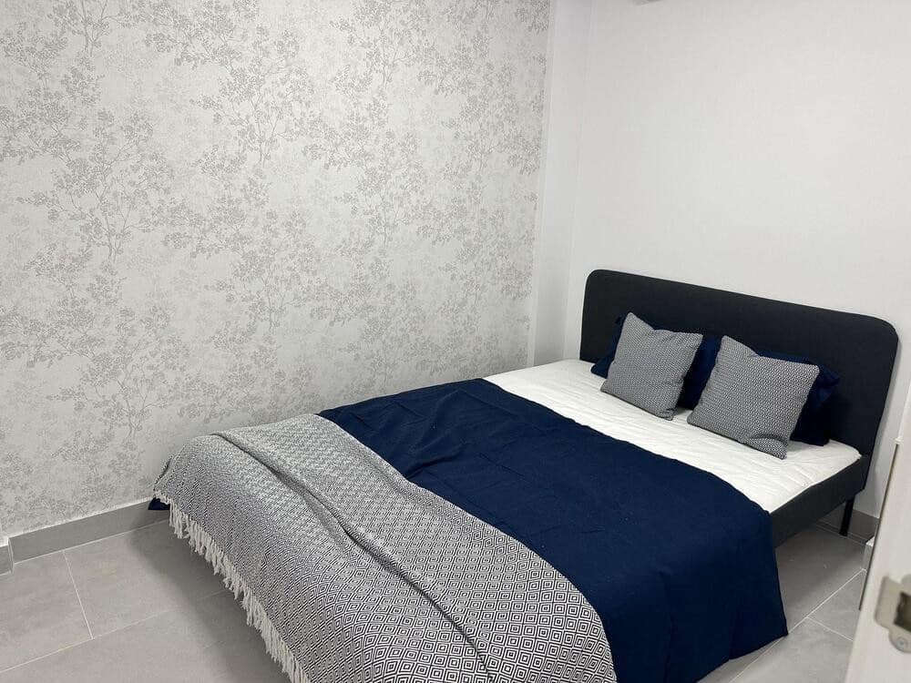 3 bedroom Apartment for rent in Marbella with pool garage - € 3,100 (Ref: 9186622)