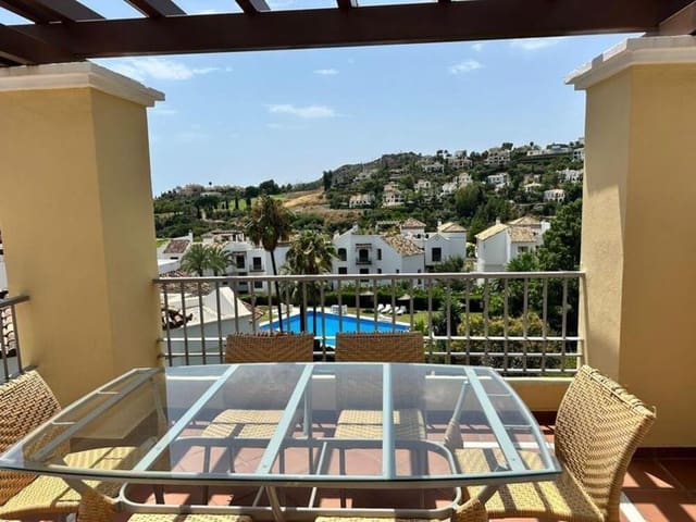 2 bedroom Apartment for rent in La Quinta, Benahavís with pool garage - € 1,900 (Ref: 9187986)